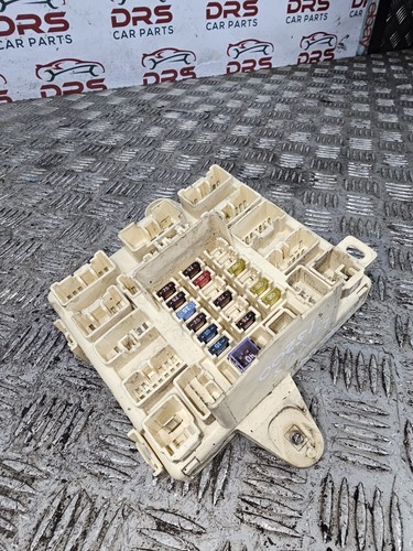 Lexus is200 fuse box - is200, 2.0