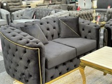 Toronto 3 +2 Black & Gold