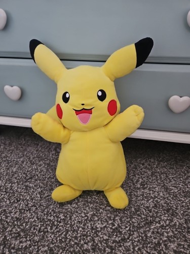 Pikachu cuddly toy - cuddly,
