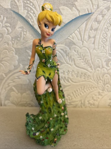 Disney showcase collection - disney,