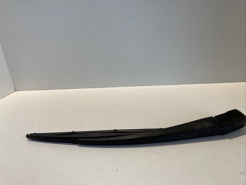 Mitsubishi grandis wiper - mitsubishi,