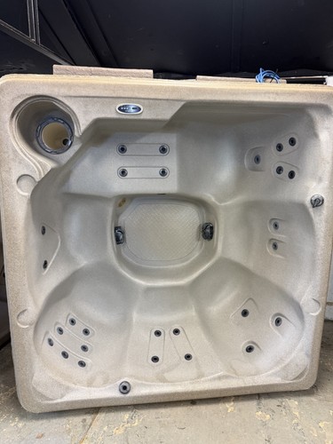 Hot tubs job lot - g2,