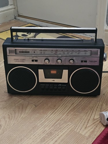 Stereo radio cassette recorder - stereo,