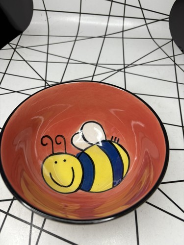 Whittard bouncing pig bowl bee - bouncing,