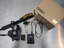 Nikon D600 + Nikon STRAP, SD CARD, BATTERY (SHUTTER issue see description!)