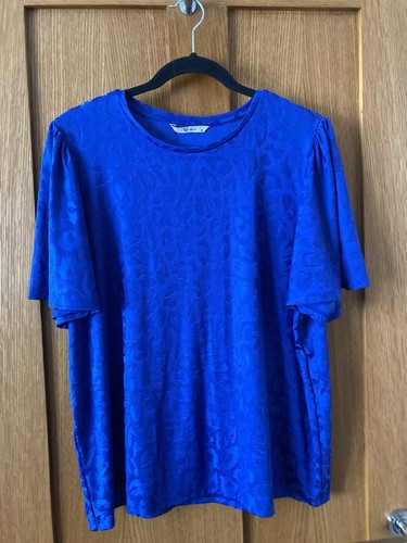 Royal blue top size16 from - blue,