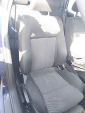 RIGHT FRONT SEAT / 136136 FOR