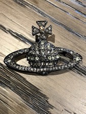 Designer, Brand New! Vivienne