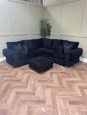 Black Velvet Verona Corner