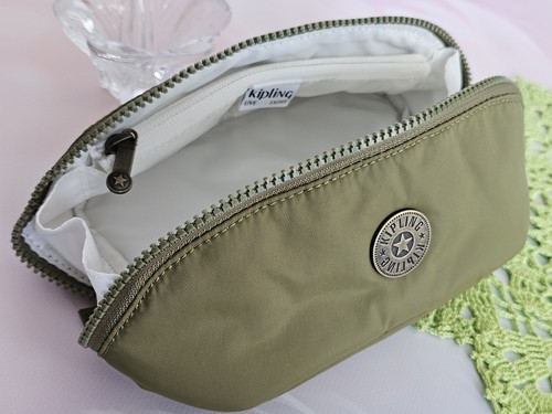 Kipling olive cosmetic - kipling,