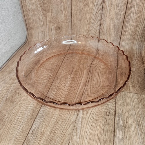 Vintage pink glass scalloped - vintage,