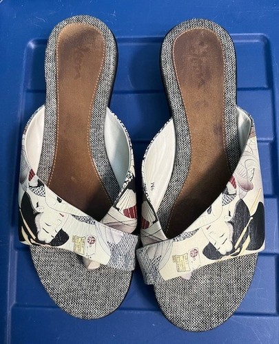 Icon art wear shoes - wear, sandals