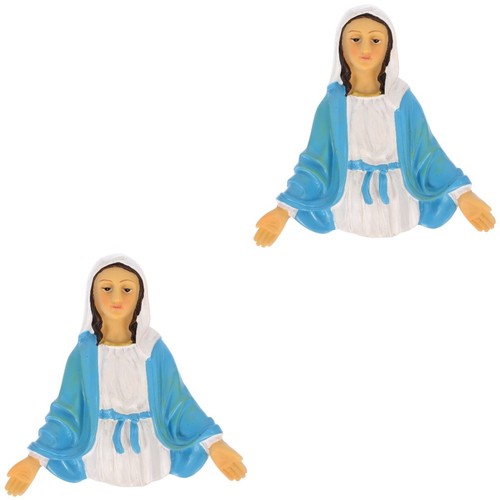Pieces desktop resin statue - 2,