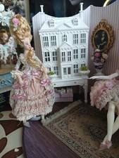  1/12  Dolls House : DOLL