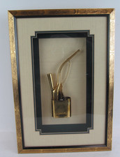 Vintage Antique Traditional