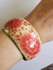 Chunky Pink Flowers Goldtone Bangle