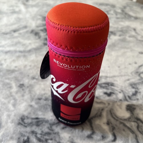 Nwt make revolution coca - up, x