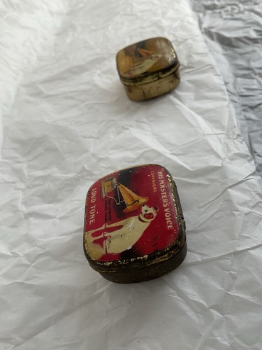 His masters voice - needle, tins