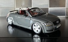   Maisto Audi TT Roadster 1:18