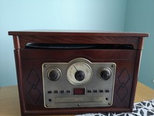 Steepletone Record Player / CD / Radio & Cassette Player Chichester Music System