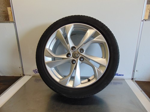 Vauxhall astra alloy wheel - astra,