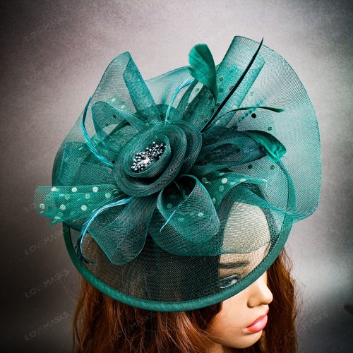 Green feather polka dot - green,