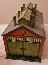 Vintage Hornby  O Gauge No2  tinplate engine shed No E2E - good plus condition