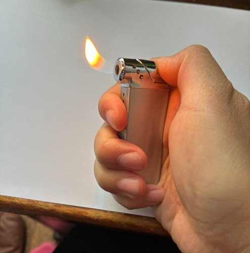 Gas lighter defects - gas,