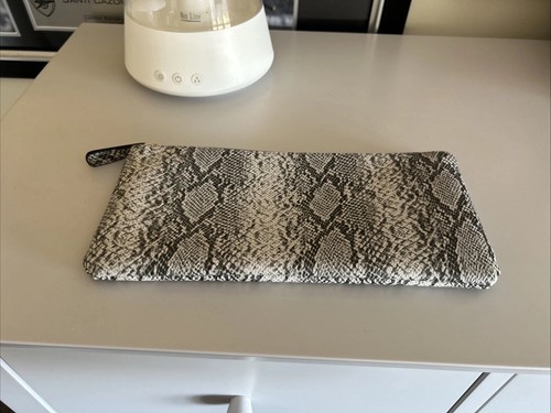 Grey snakeskin pattern - pattern, clutch