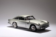 BUILD ASTON MARTIN DB5 JAMES BOND 1/8 SCALE complete FULL MODEL KIT HACHETTE IXO
