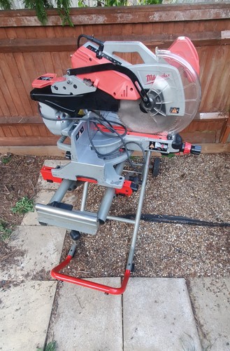 Milwaukee 305 heavy duty - db,