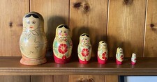 Vintage 1970s Soviet Matryoshka Nesting Dolls 6 Piece Set – Hand-Painted Wooden