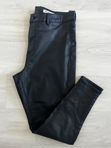 Leather look black jeans - look,