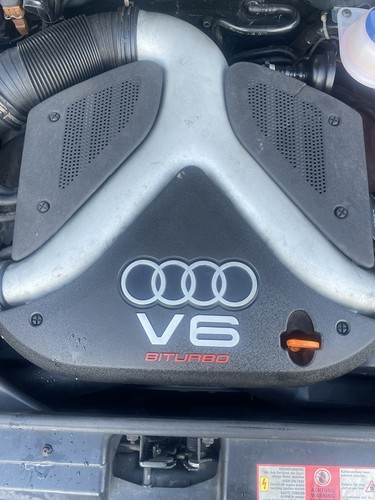 Audi engine cover - ,
