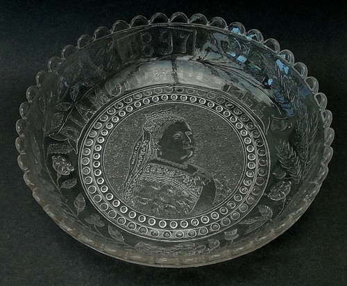 Antique queen victoria glass - victoria,