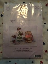 Anchor Forever Friends The Christmas Tree Cross Stitch Kit FRC99 De Stash