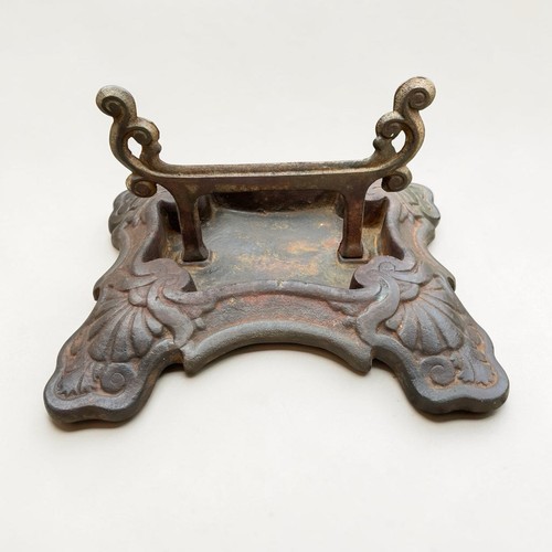 Antique cast iron - cast,