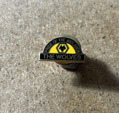 Wolves enamel pride the - of,