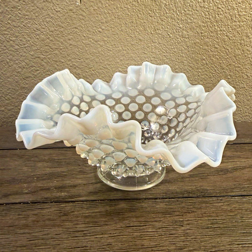Vintage fenton moonstone - fenton,