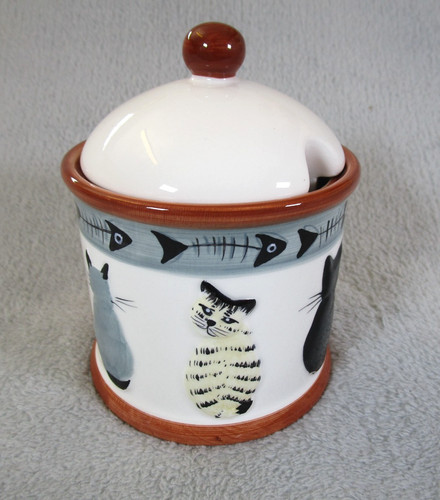 Lovely vintage cat design - lovely,