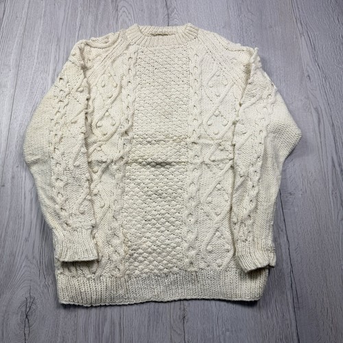 Aran wool style - aran, knitted