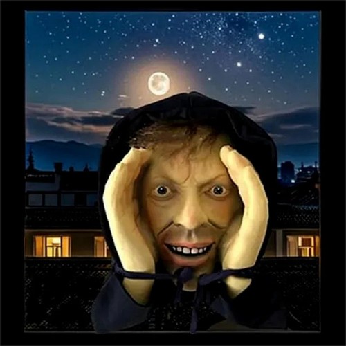 Scary peeper freak - scary,