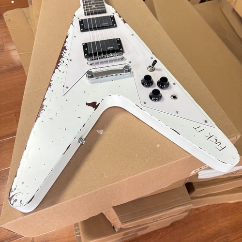 Custom vintage flying style - v,