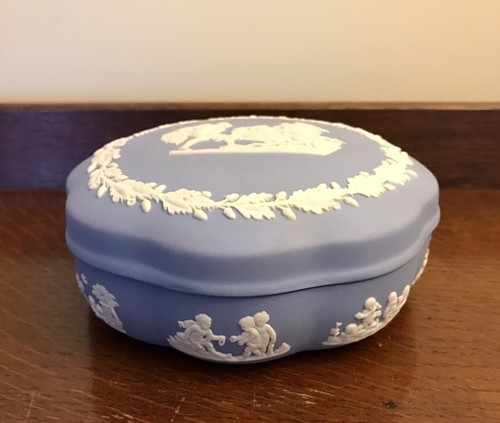 Wedgwood jasperware fluted - wedgwood,