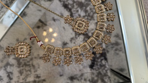 Gold kundan bridal jewelry - gold,
