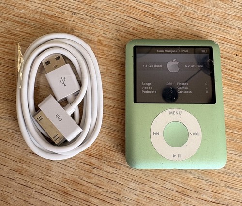 Ipod nano 3rd generation 8gb - ipod,