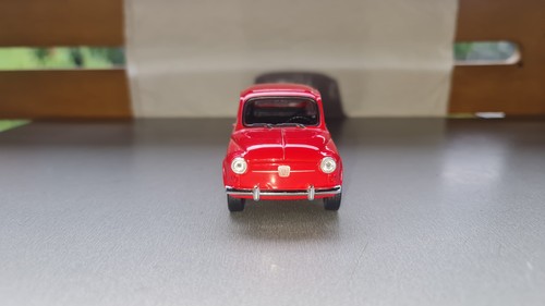 Welly fiat 600 classic red - fiat,