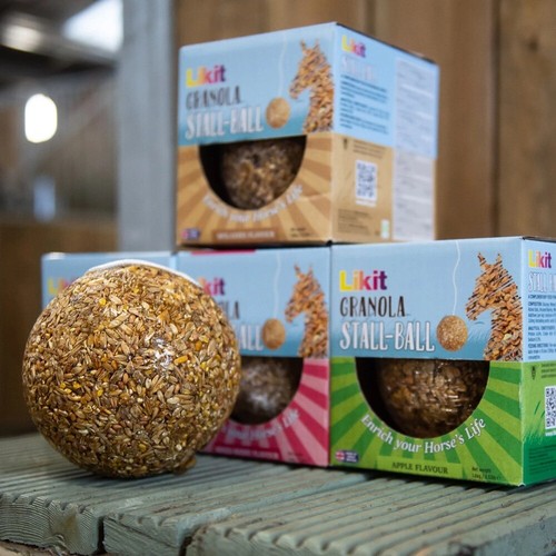 Likit granola stall - granola, ball
