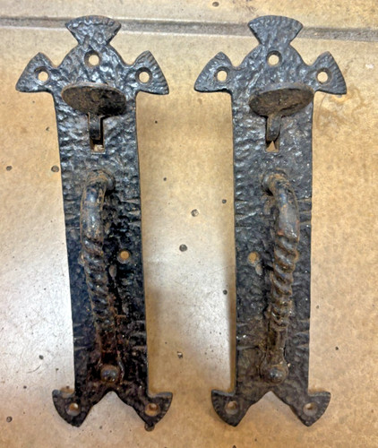 Pair vintage gothic style - vintage,