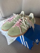 New adidas trainers size 5.5
